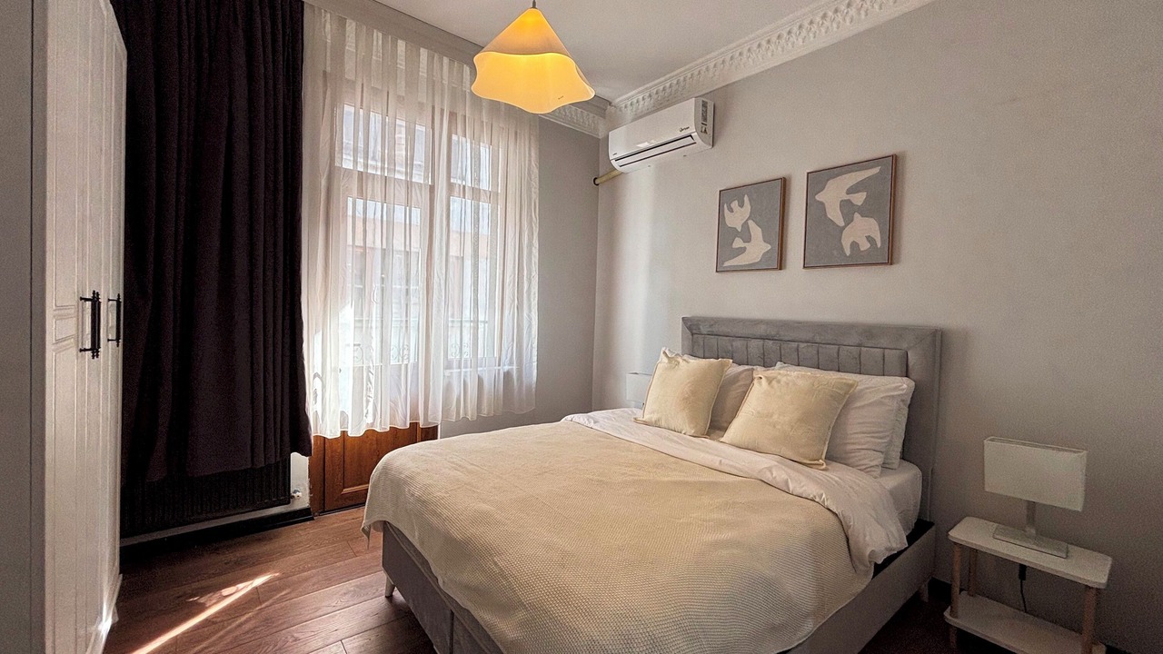 Photo of Bedroom in Galata