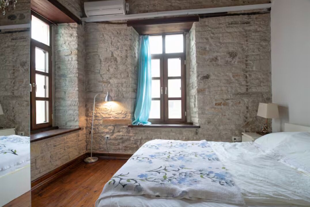 Photo of Bedroom in Yenifoca
