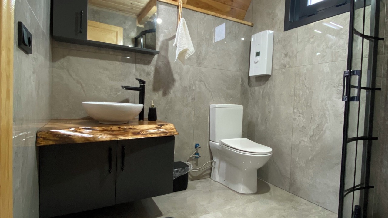 Photo of Bathroom in Pazar