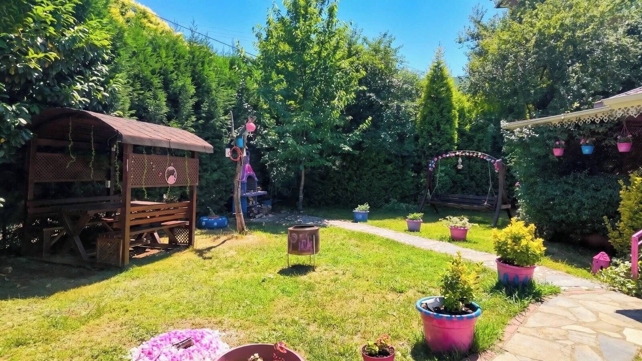 Photo of Bedroom in Masukiye