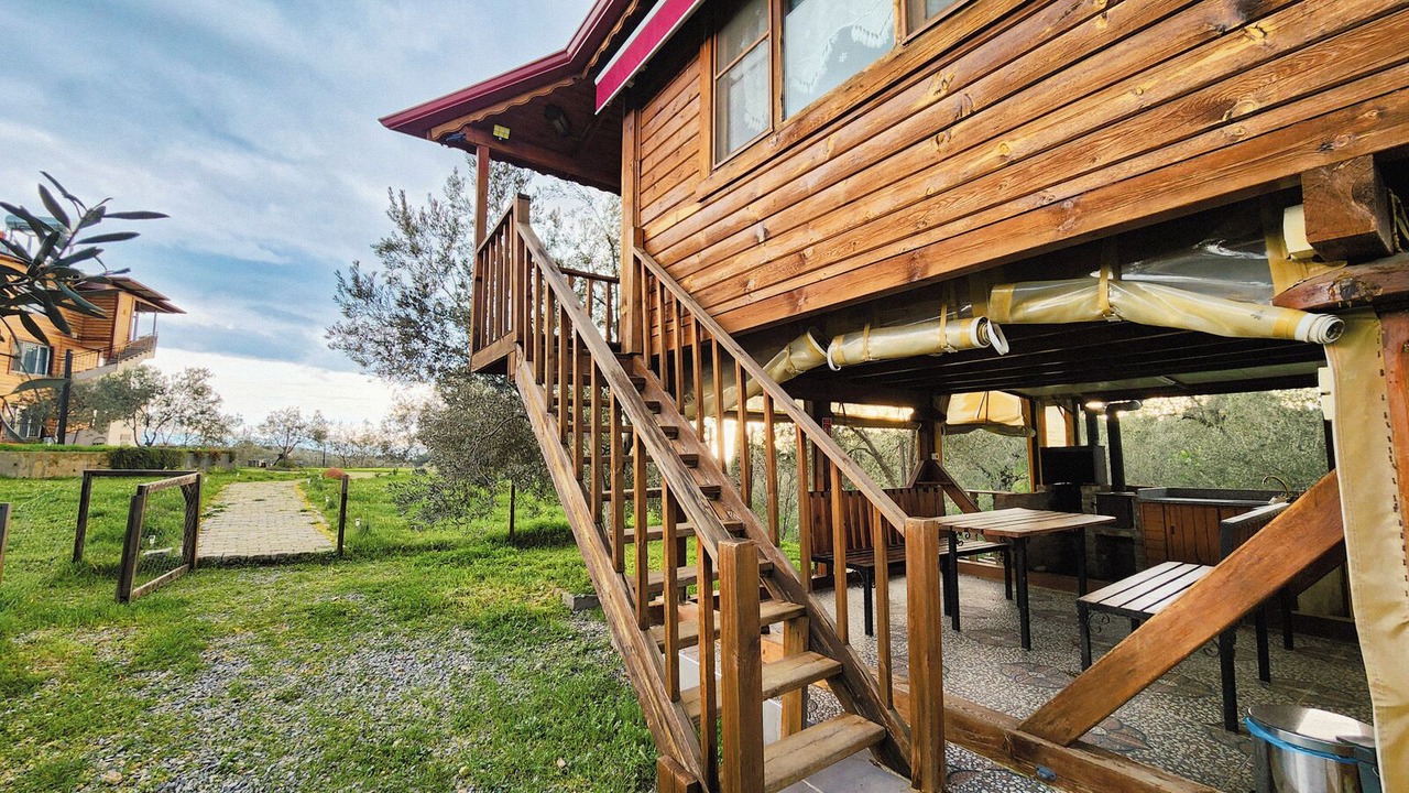 Photo of Patio Balcony in Zeytinli