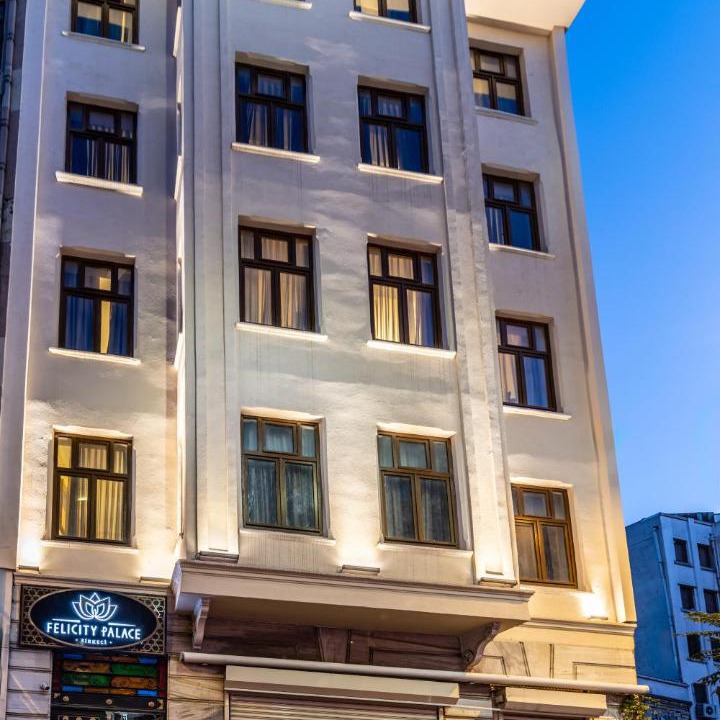 Photo of Others in Cagaloglu
