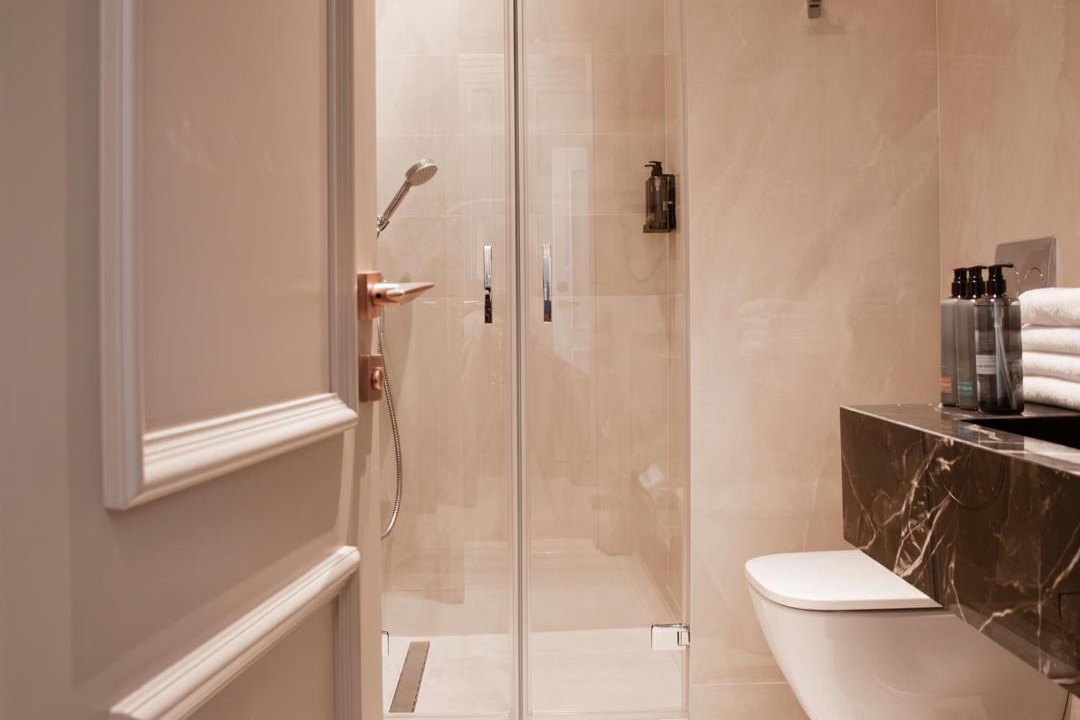 Photo of Bathroom in Old City