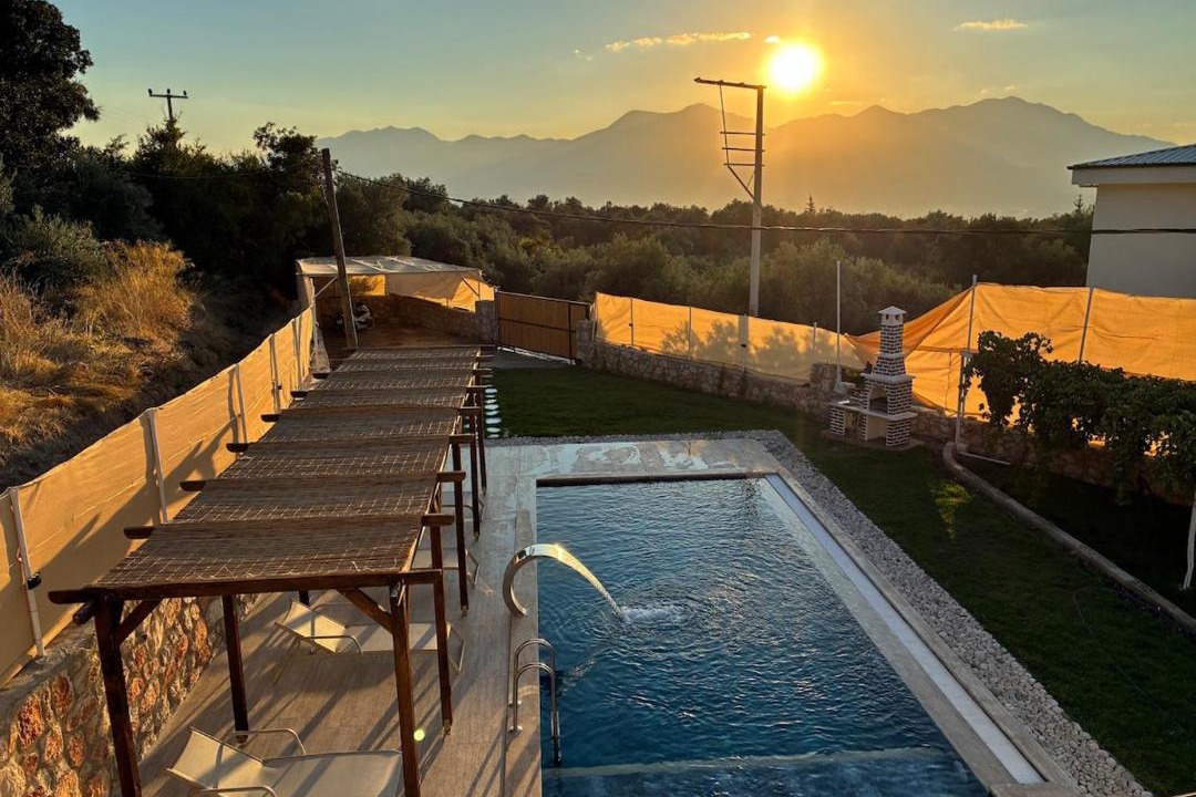 Photo of Others in Seydikemer