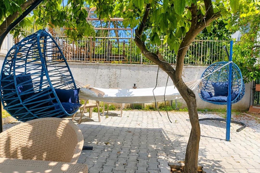 Photo of Others in Lara