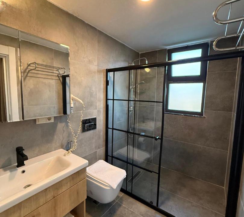 Photo of Bathroom in Of