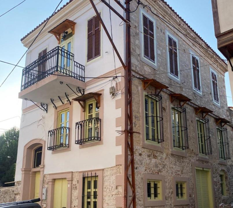 Photo of Buildings in Ayvalik City Center