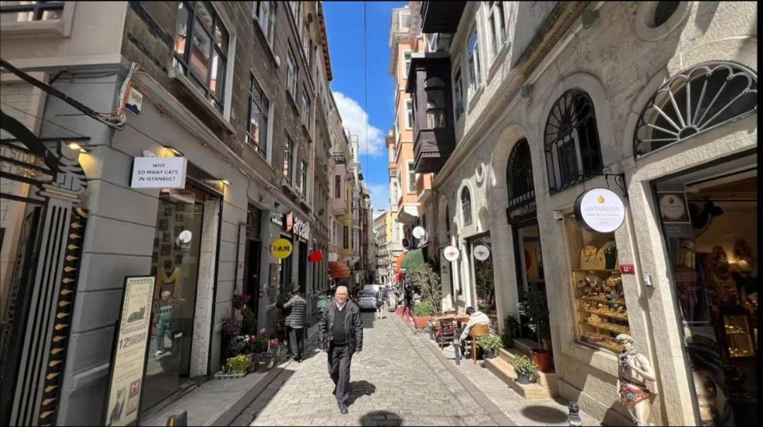 Photo of Others in Galata