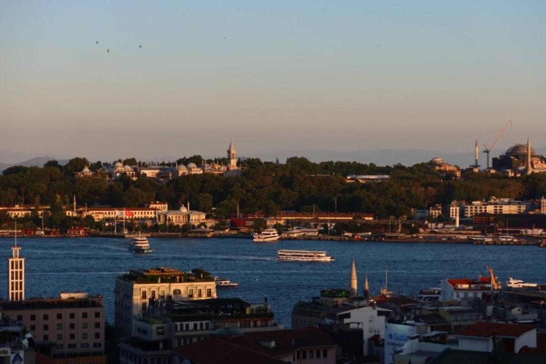 Photo of Others in Galata