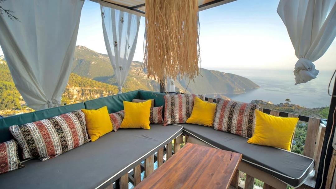 Photo of Patio Balcony in Faralya