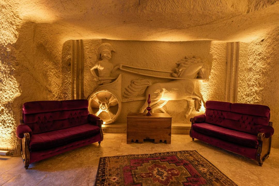 Photo of Others in Nar