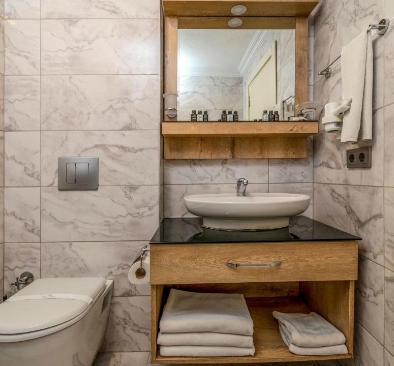 Photo of Bathroom in Topkapi