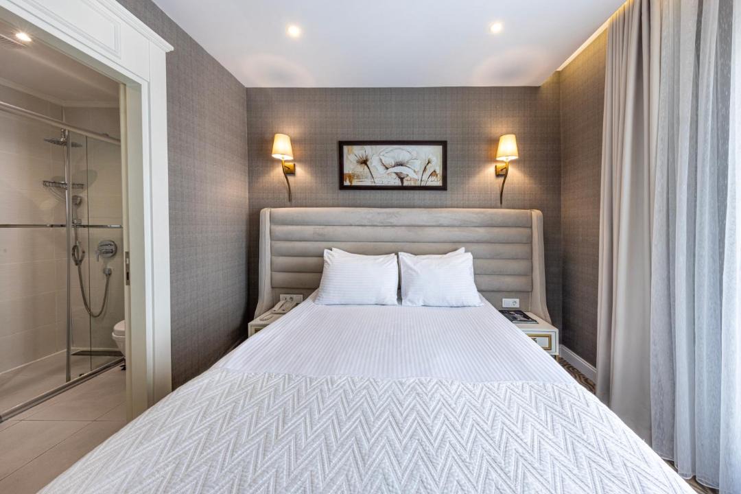 Photo of Bedroom in Osmanbey