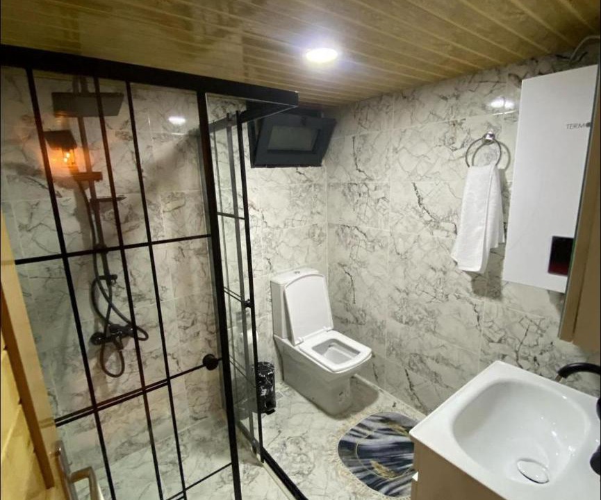 Photo of Bathroom in Kemalpasa