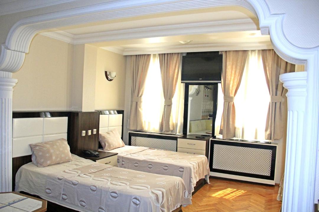 Photo of Others in Cagaloglu