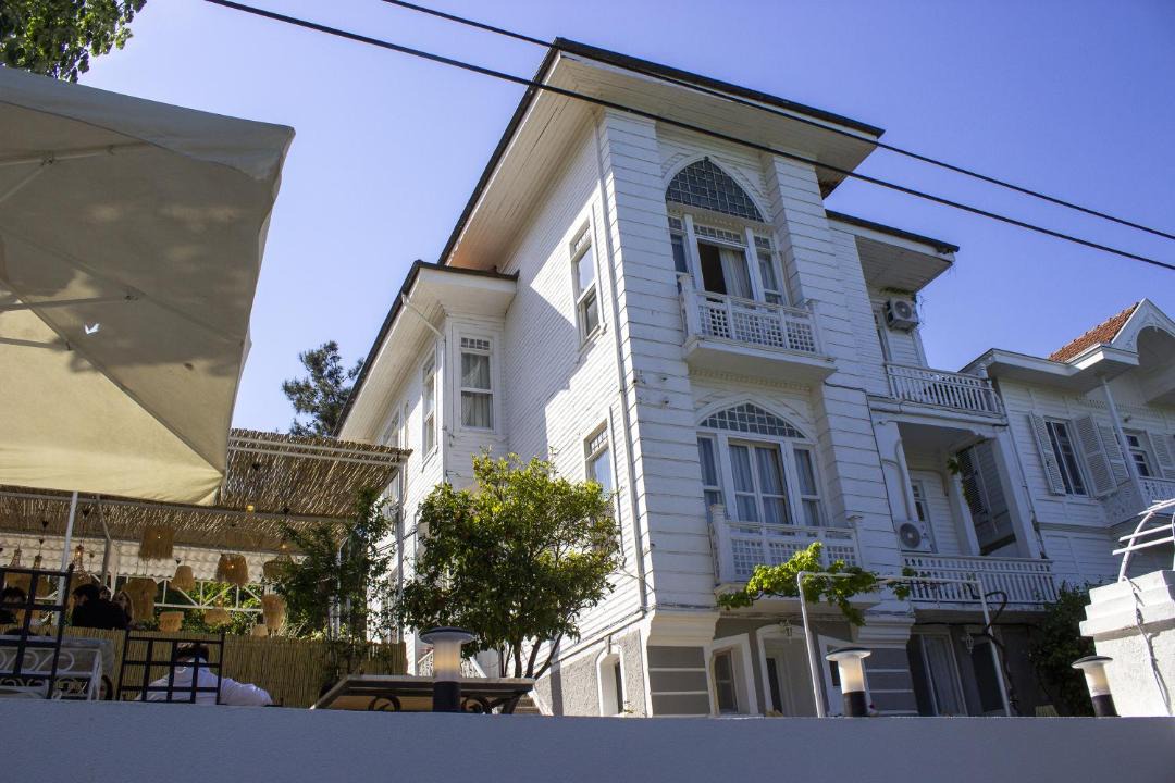 Photo of Others in Adalar
