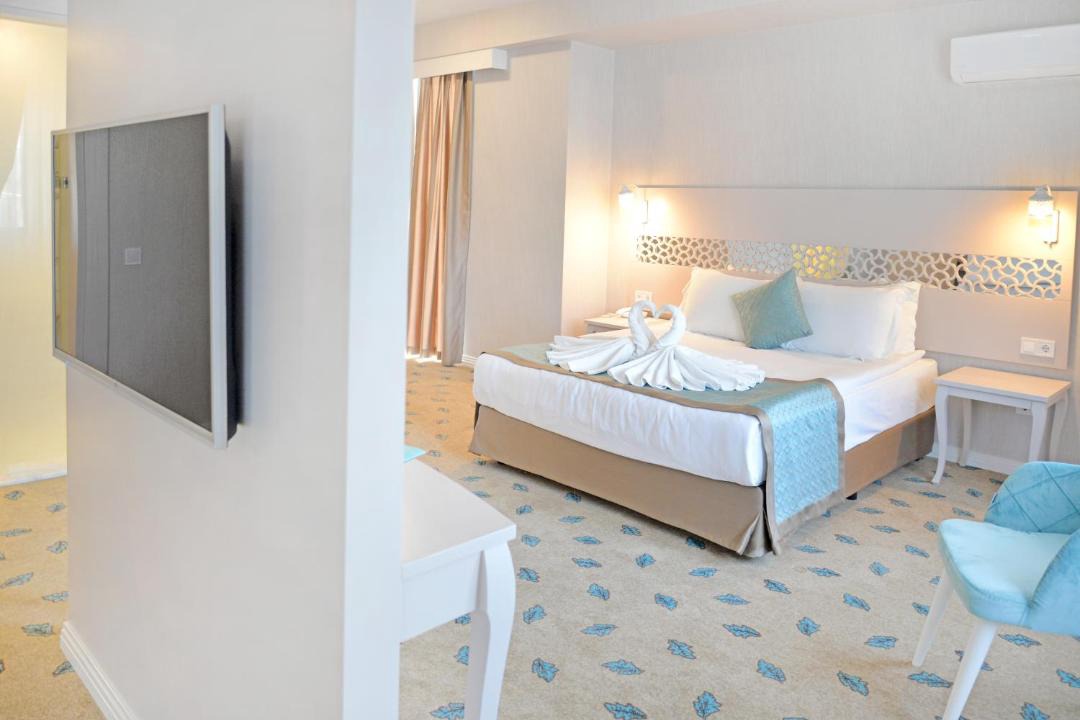 Photo of Bedroom in Karahayit