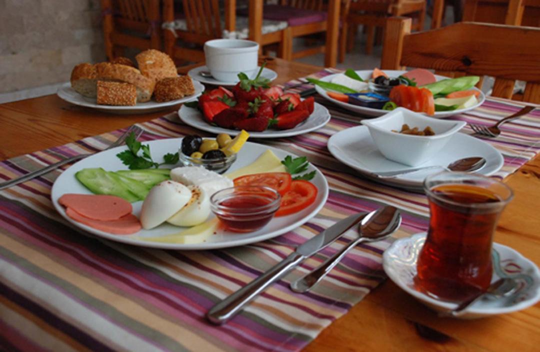 Photo of Others in Artikli