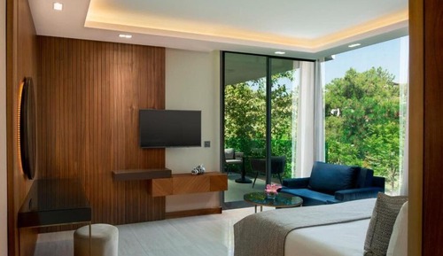 Superior Room, Garden View