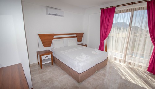 Deluxe Villa