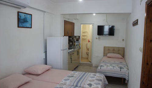 Comfort Triple Room