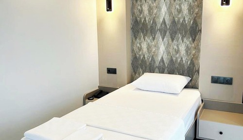 Economy Single Room