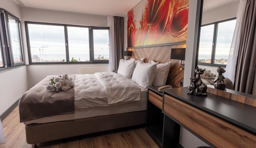 Condo 2+1 ODA (703)