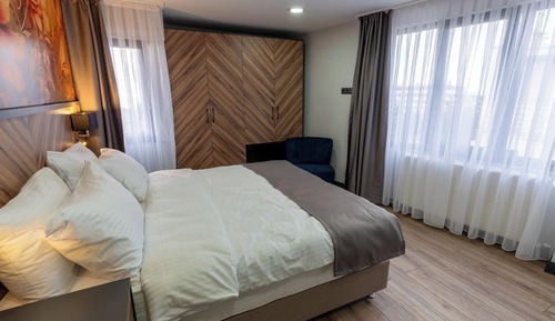 Condo 2+1 ODA (701)