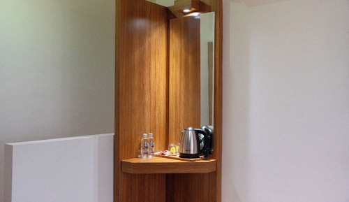 Economy Room