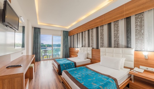 Standard Double Room, Garden View