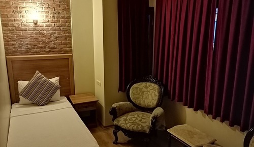 Basic Double Room