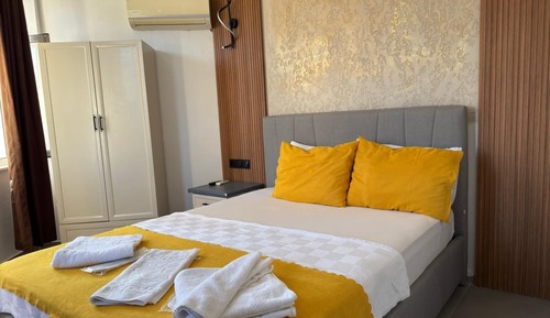 Basic Double Room