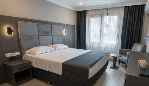 Business Double or Twin Room