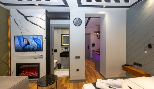 Exclusive Suite