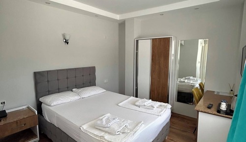 Standard Room, Mountain View