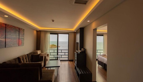 Grand Studio Suite
