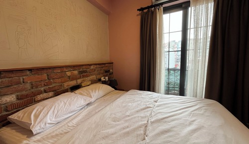 Standard Room, Shared Bathroom