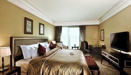 Room, 1 King Bed, Corner