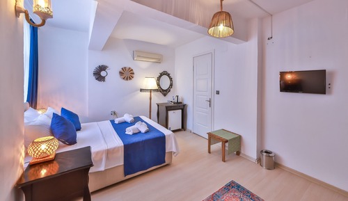 Deluxe Double Room, 1 Queen Bed, Non Smoking