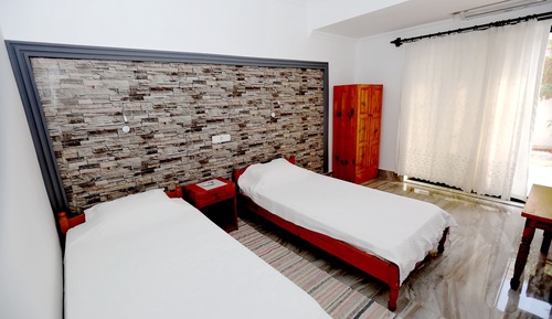 Basic Twin Room, Mountain View