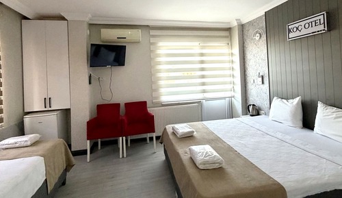 Classic Quadruple Room