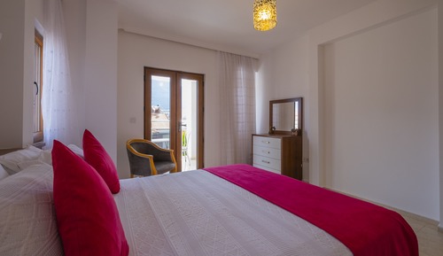 Villa, 5 Bedrooms (Olympia B2)