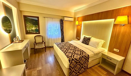 Standard Double Room, City View