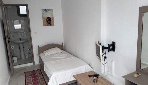 Economy Single Room