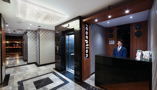 Economy Room