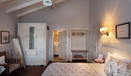 Superior Room with Pool & Forest View