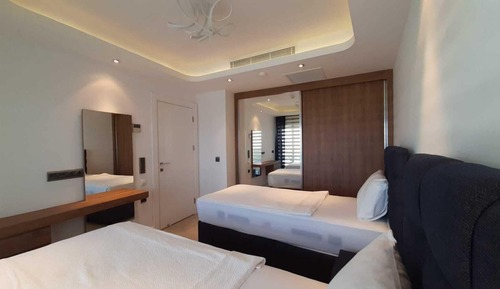 Exclusive Apartment, 2 Bedrooms, Non Smoking, Sea View