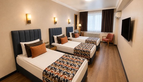 Triple Room
