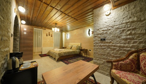 Royal Double Room