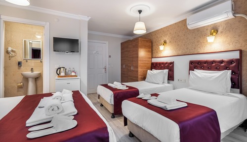 Family Quadruple Room, City View